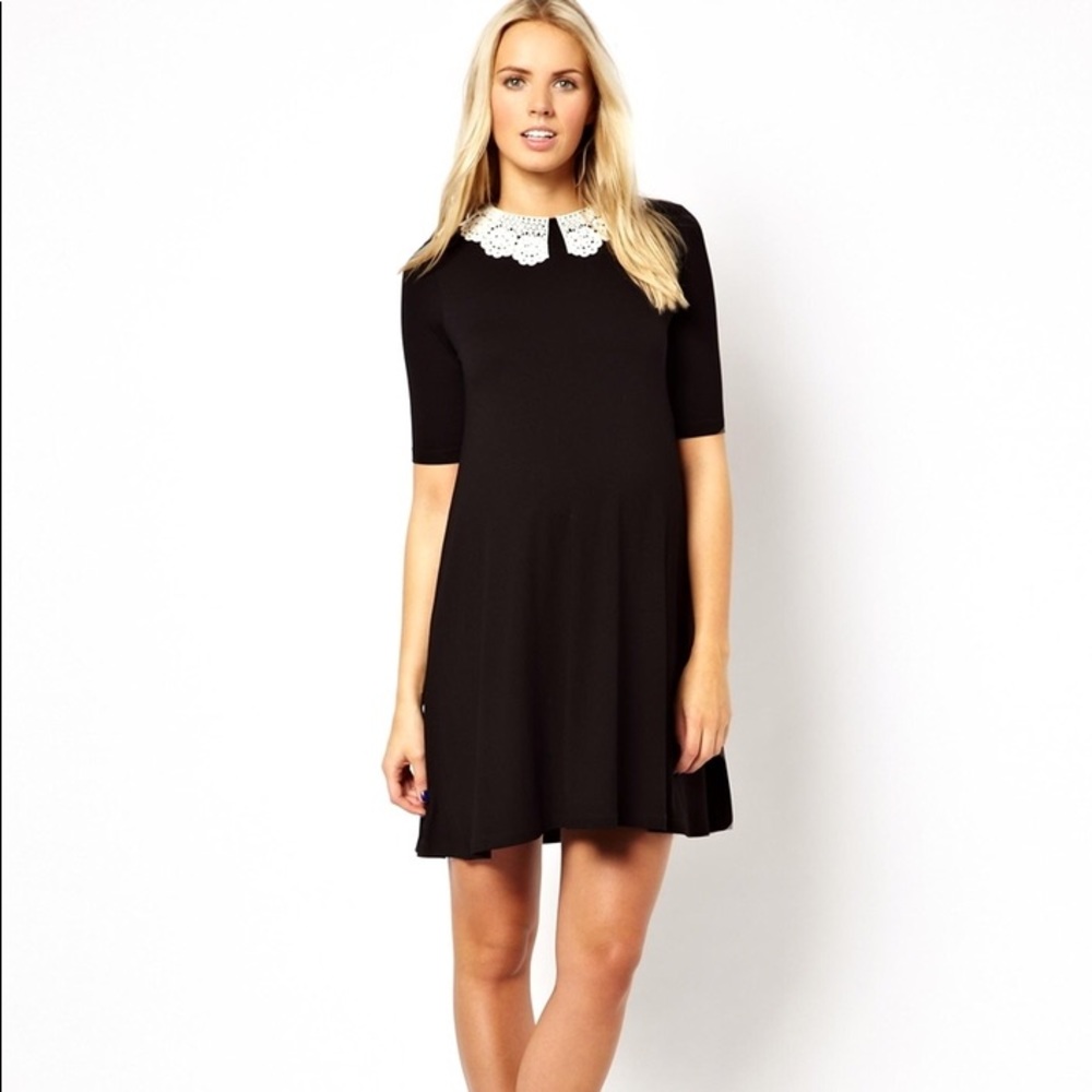 Swing dress with crochet collar ✨